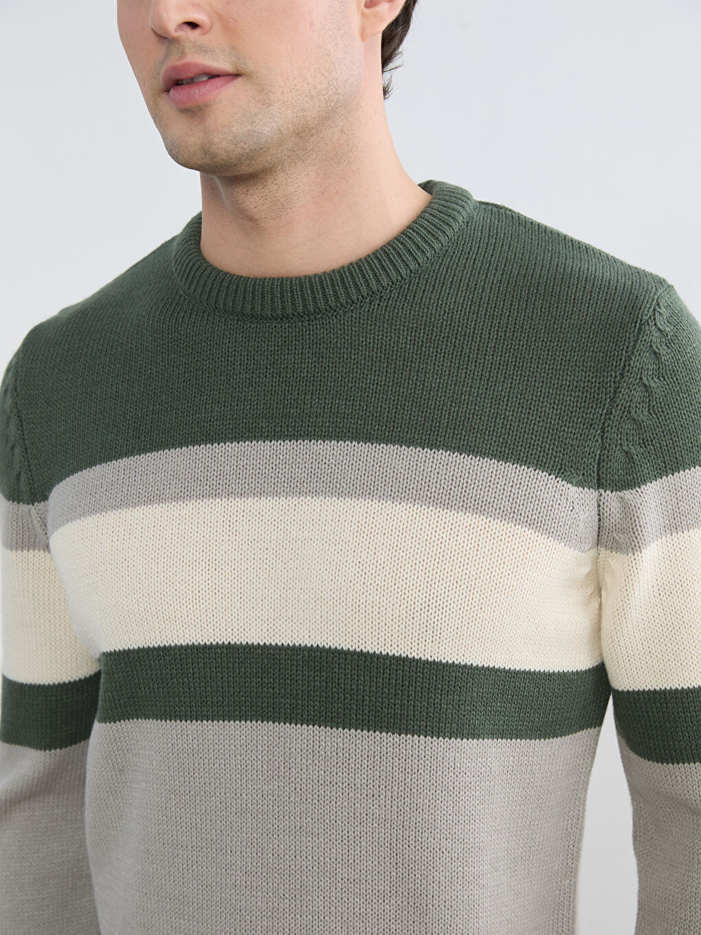 Yeşil Bisiklet Yaka Renk Bloklu Erkek Triko Kazak-2