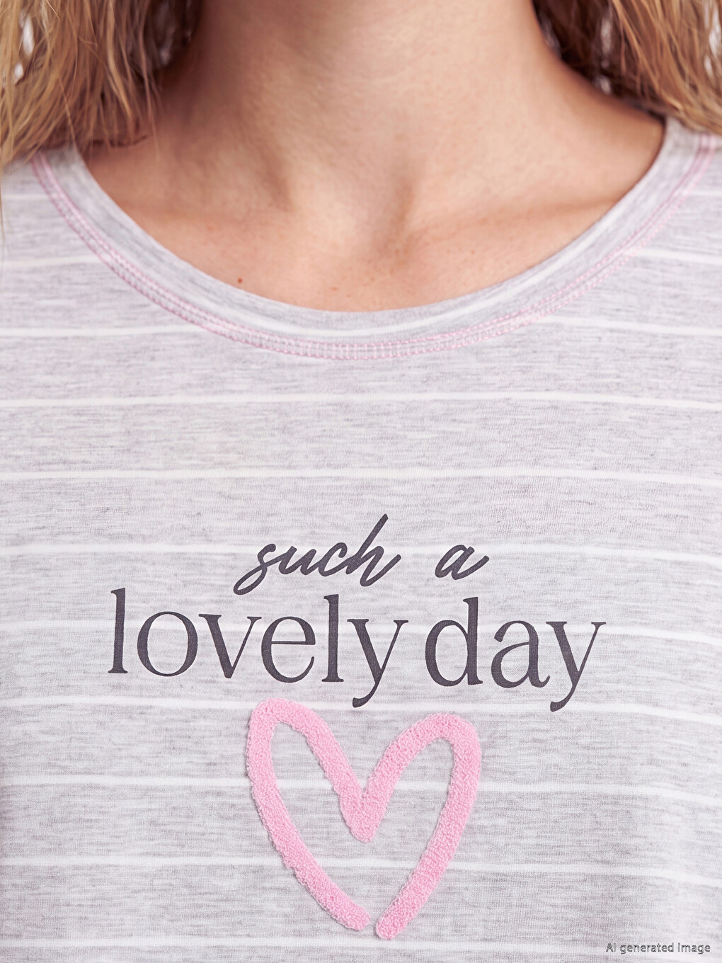 Crew Neck Striped Women's Pyjamas Set-2