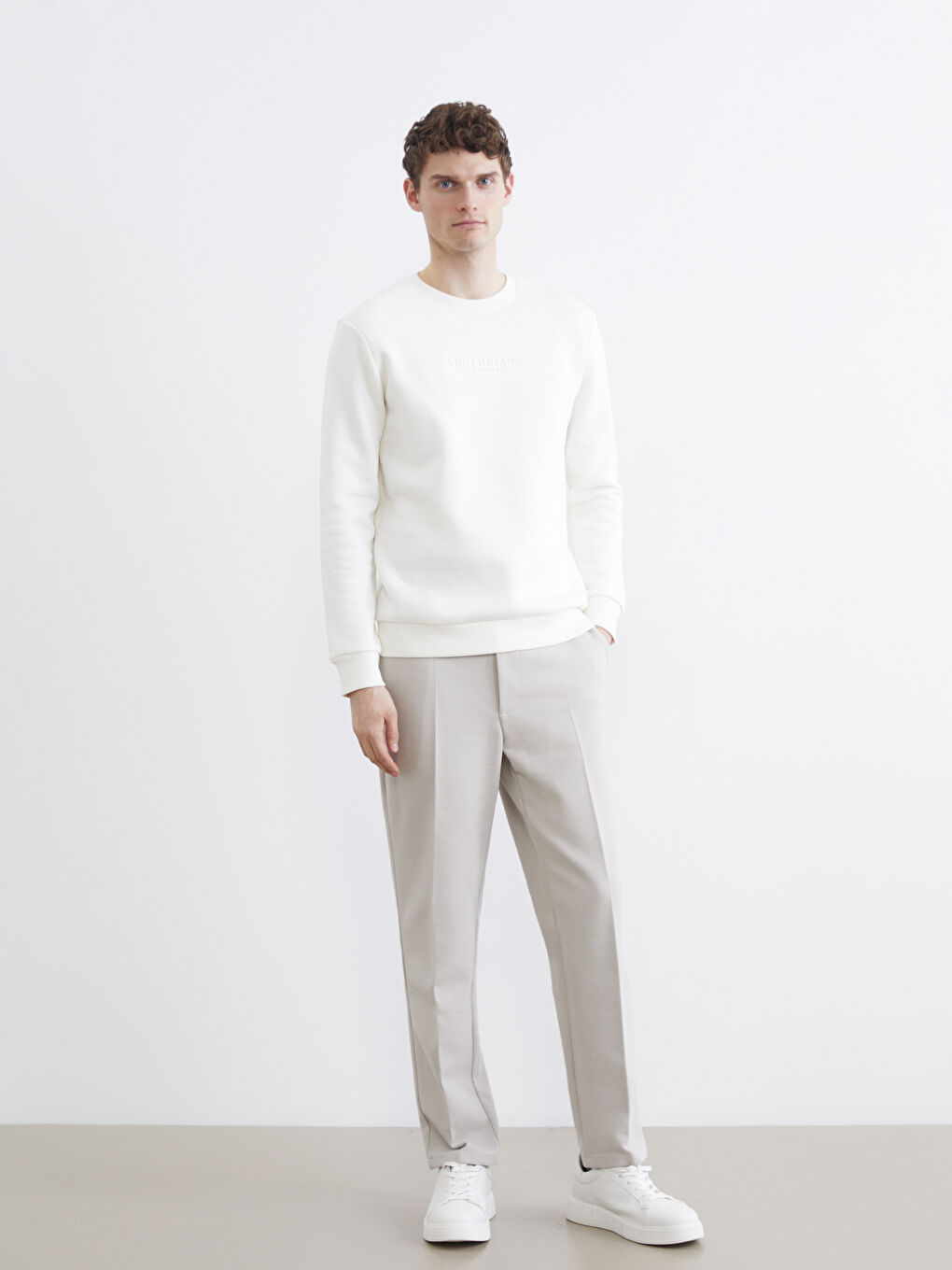 Men's Crew Neck Embroidered Sweatshirt-1