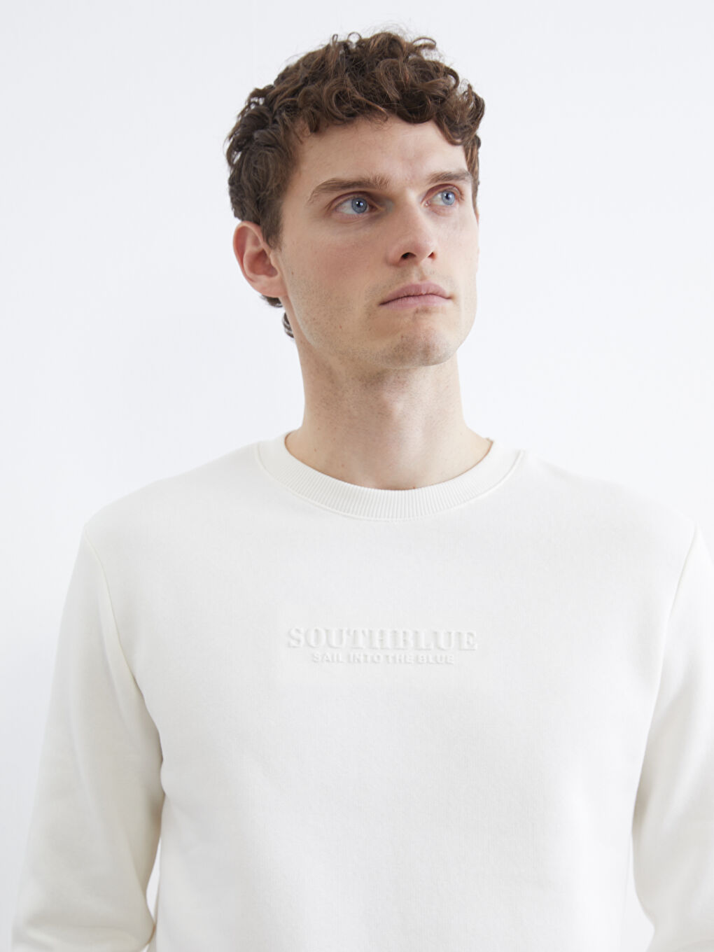 Men's Crew Neck Embroidered Sweatshirt-2