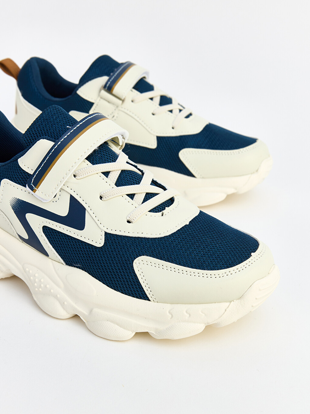 Mesh Detailed Boys' Sneakers-2