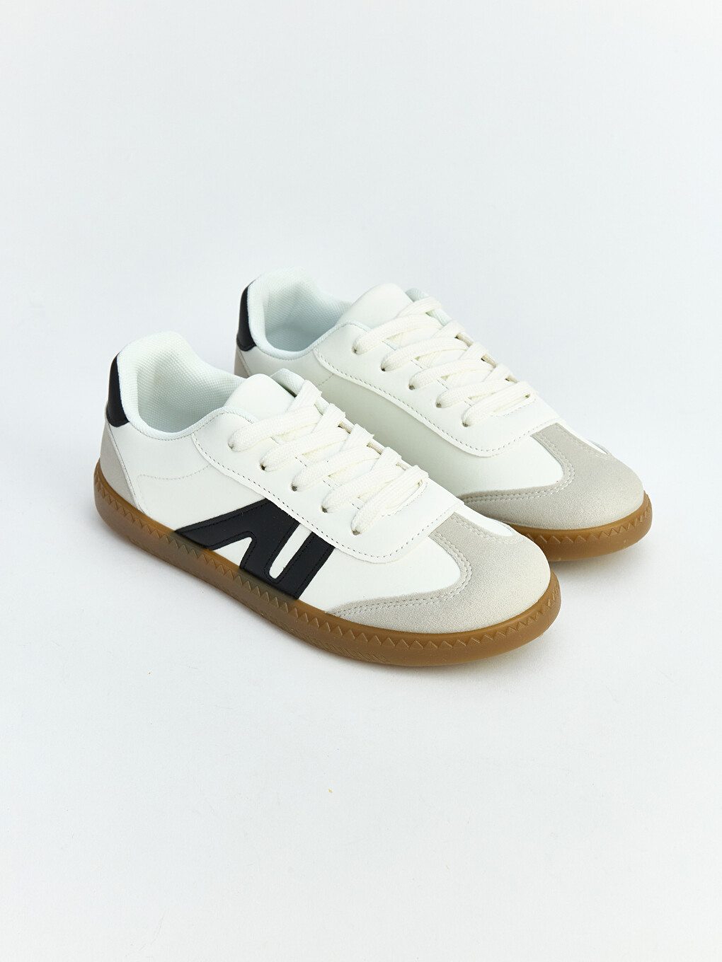 Rubber Soled Pieced Girls' Sneaker
