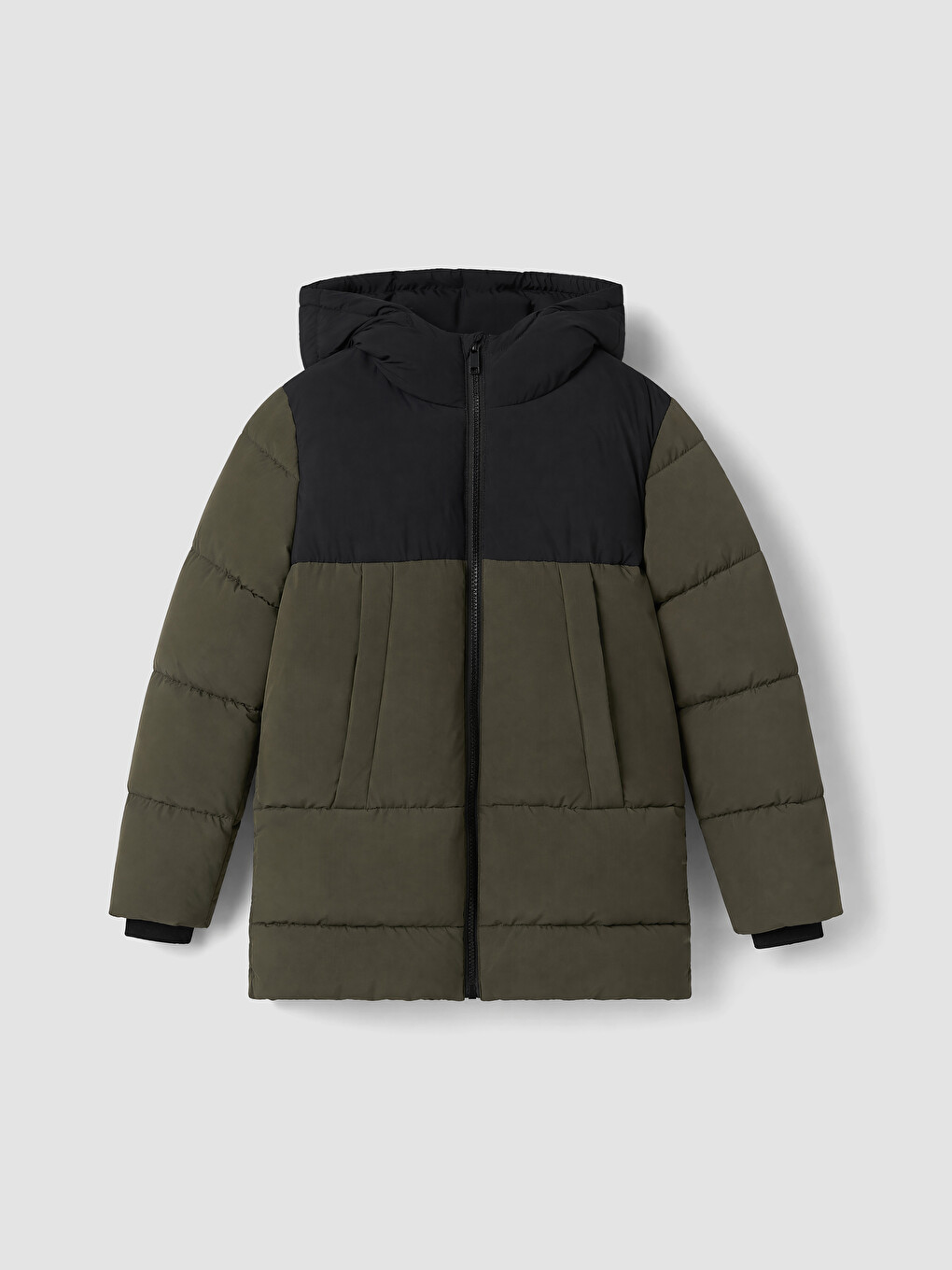 Junge Khaki Steppmantel