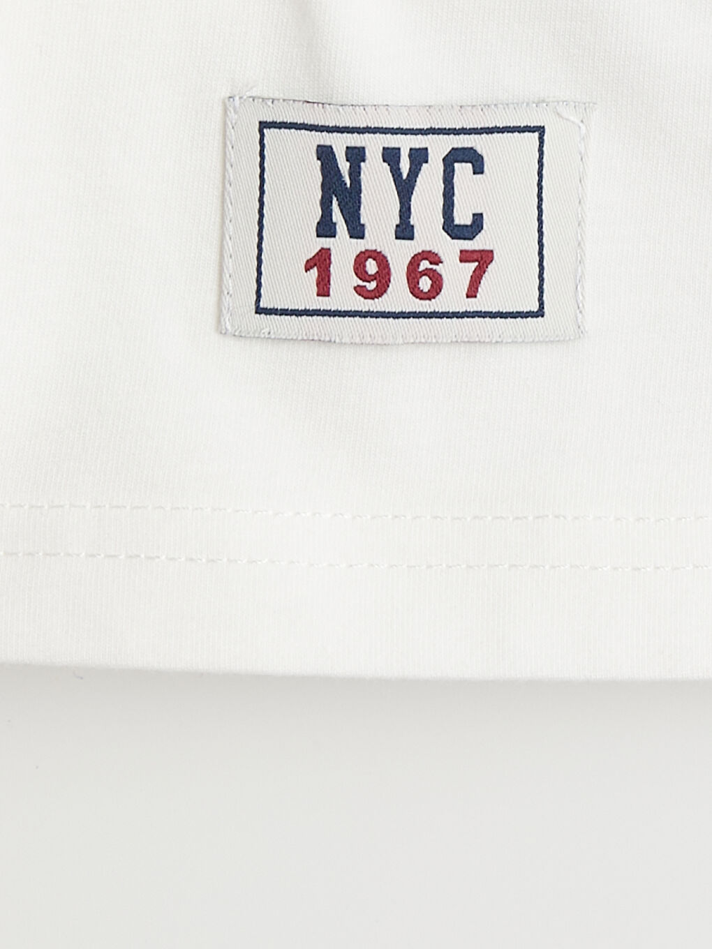 تي شيرت أولادي مطبوع بنمط NYC بياقة دائرية-2
