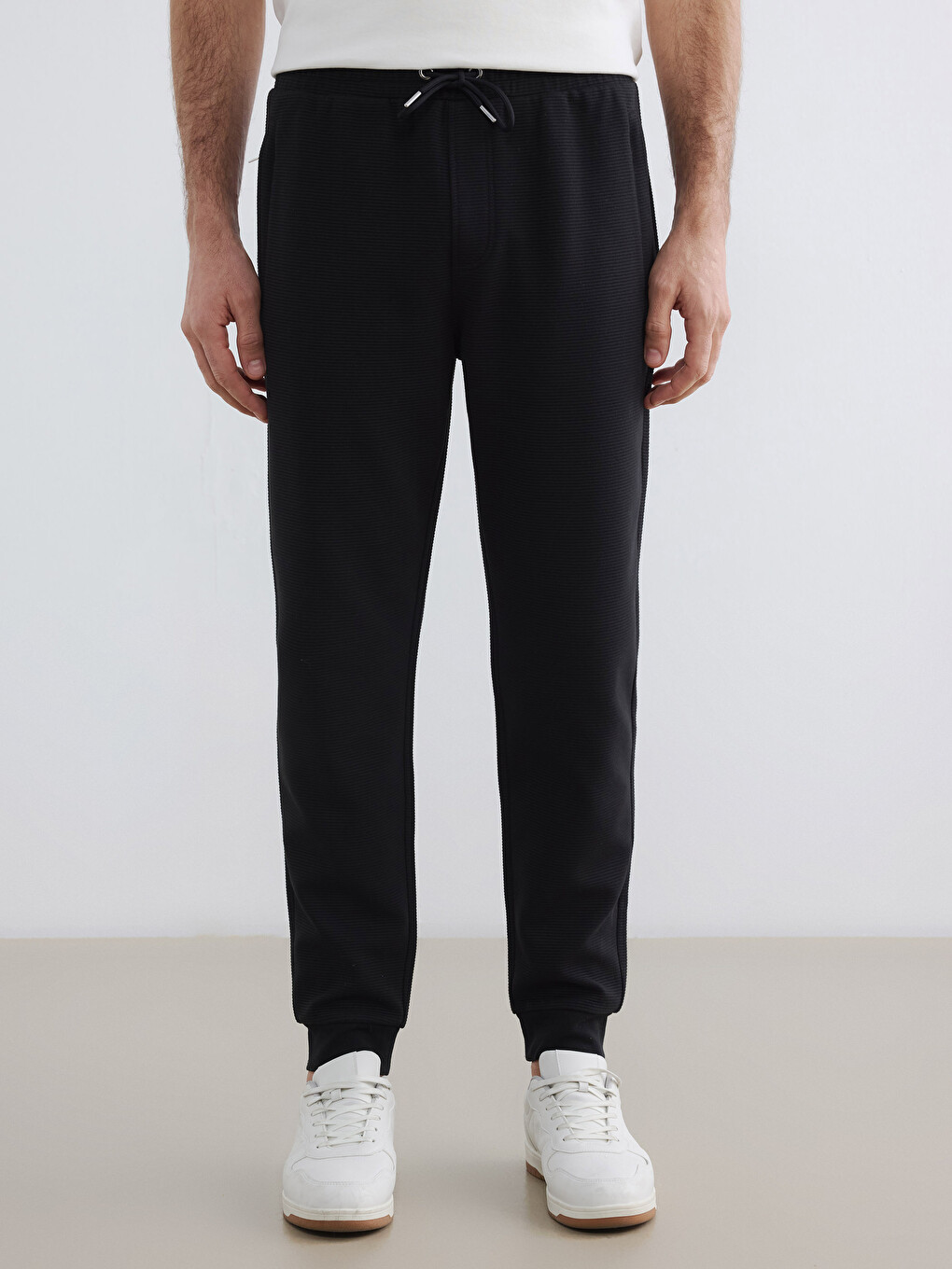 Standard Fit Men's Sweatpants-1