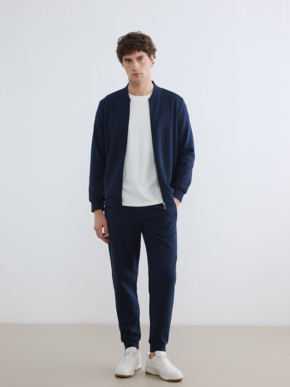 Standard Fit Men's Sweatpants
