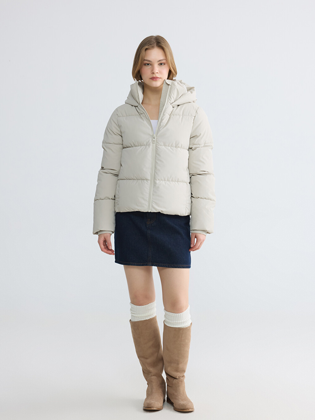 Hooded Women's Puffer Coat-1