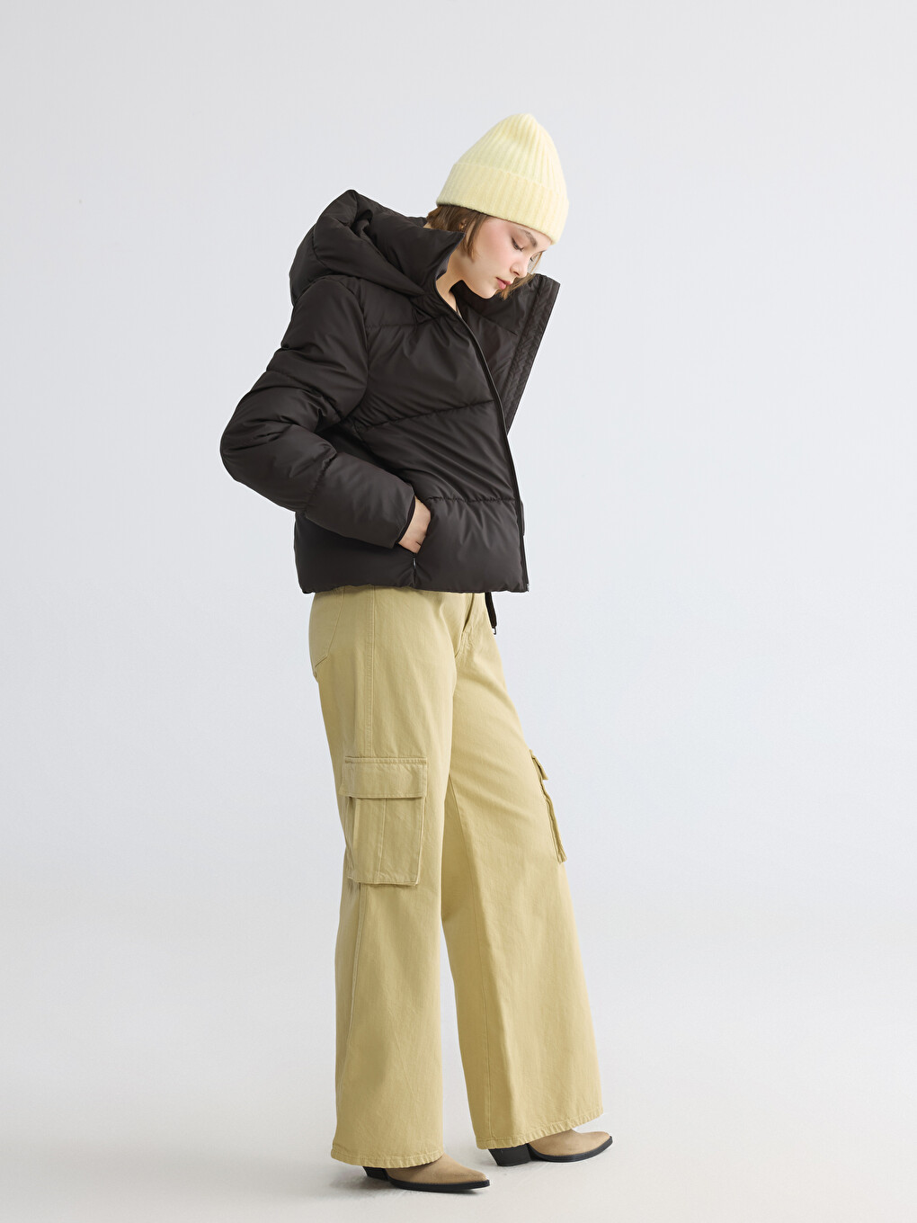 Hooded Women's Puffer Coat-1