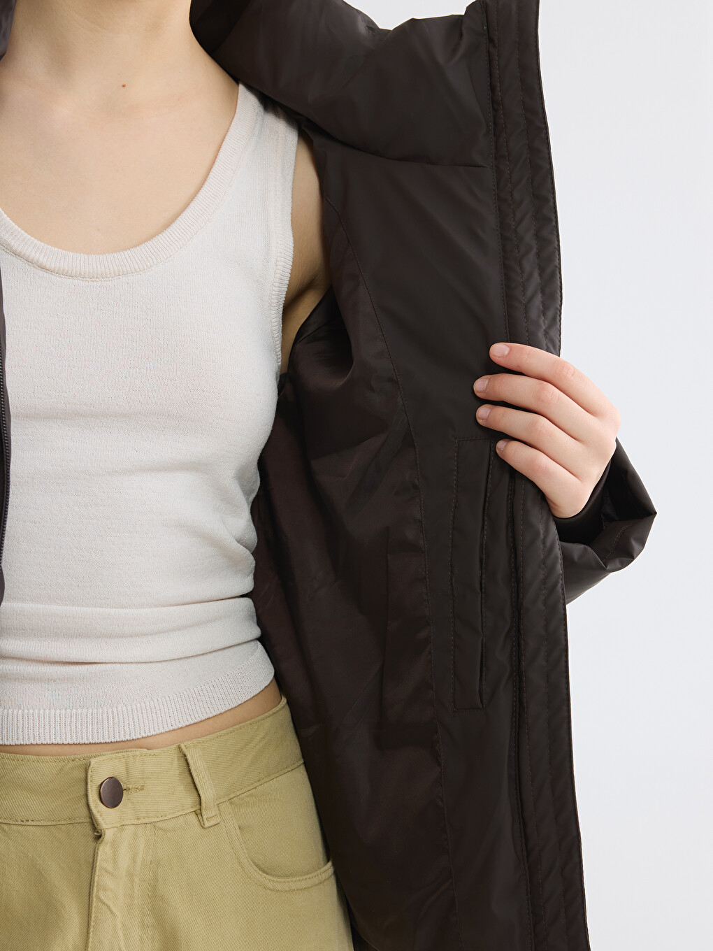 Hooded Women's Puffer Coat-3