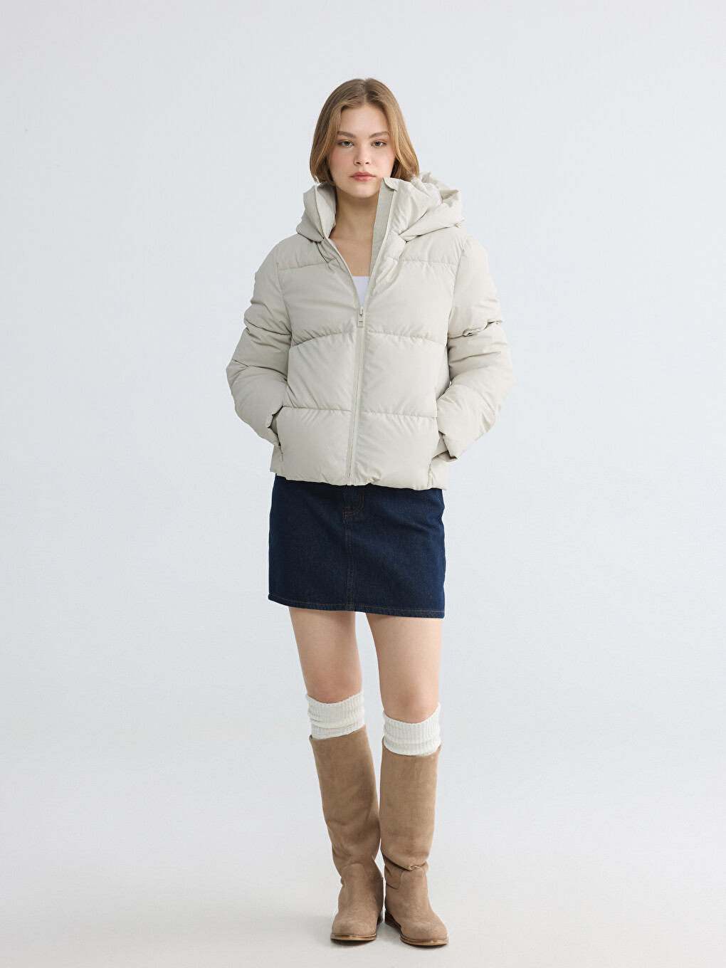 Hooded Women's Puffer Coat-1