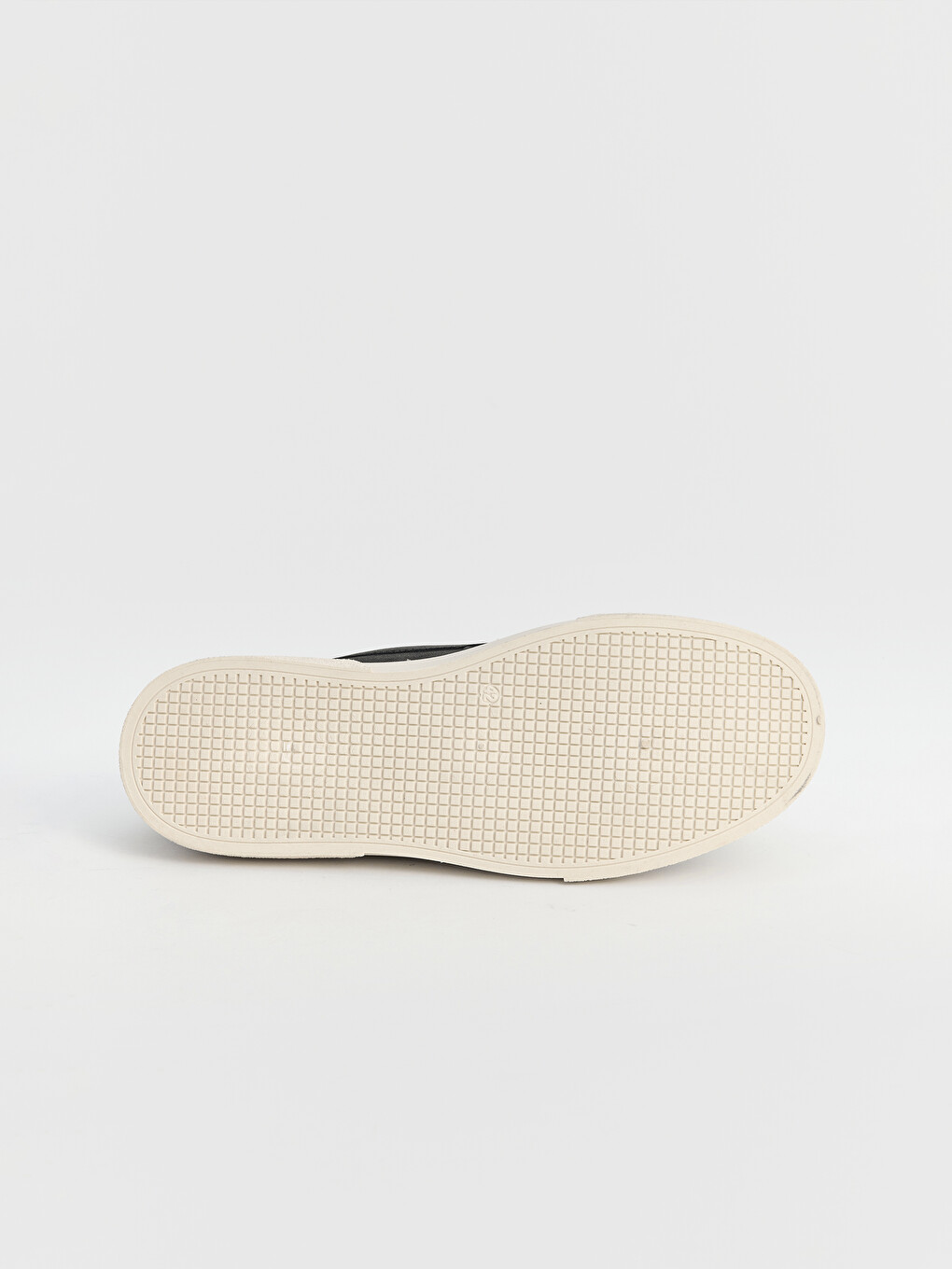 Laced Men's Classic Shoes-2