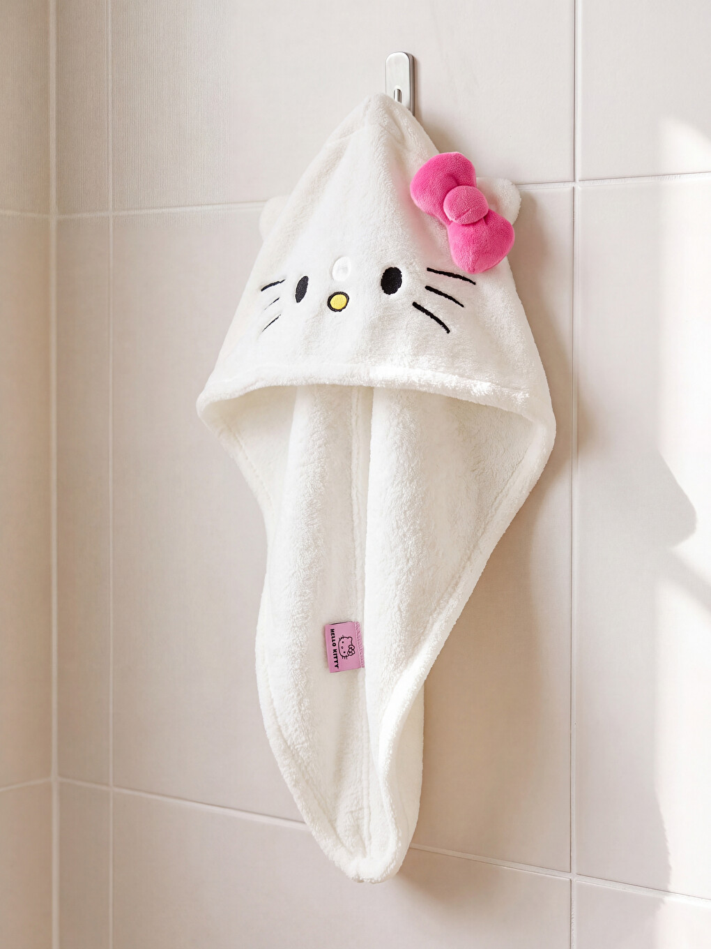 Karışık Hello Kitty Nakışlı Kız Çocuk Saç Havlusu