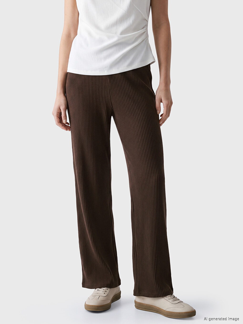 Woman Brown Sweatpants-1