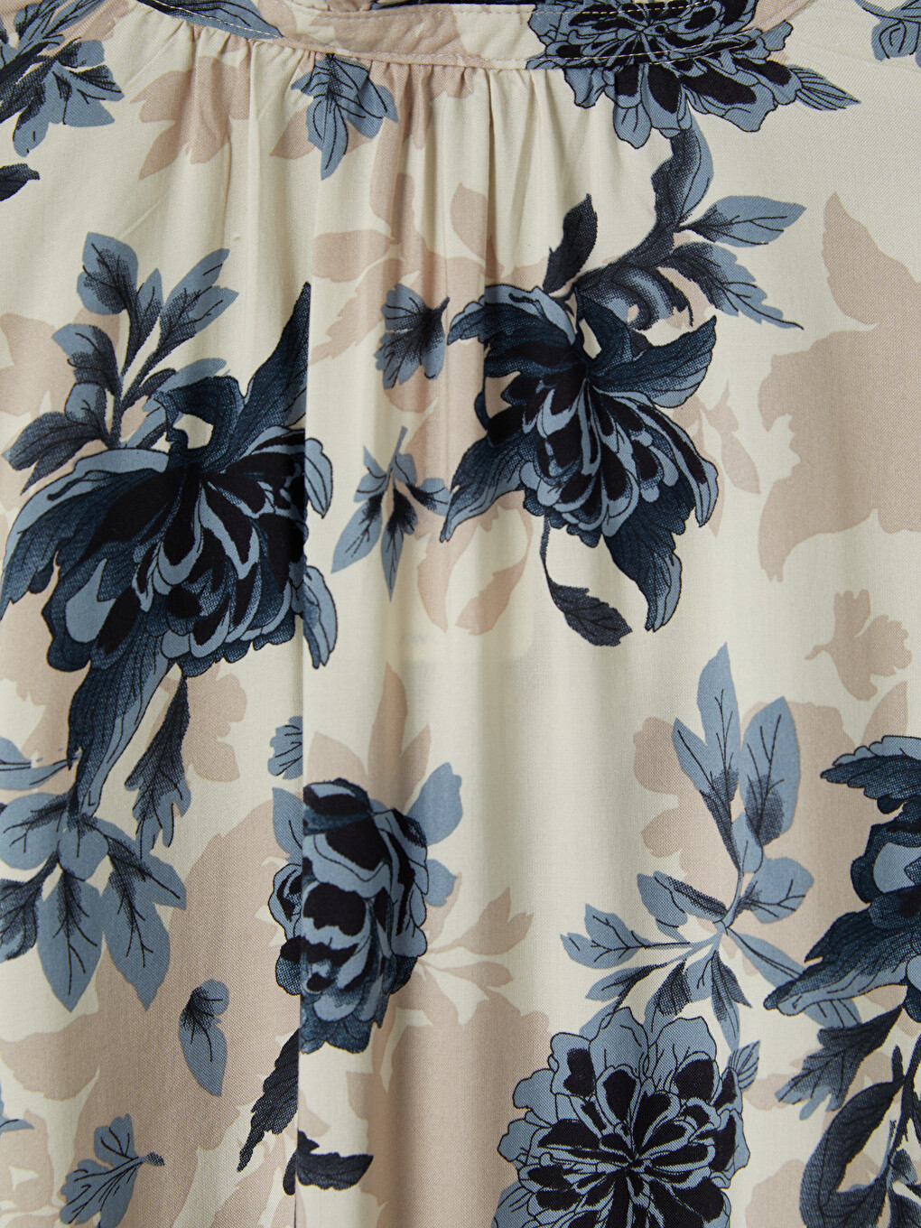 Tie Neck Floral Blouse-7