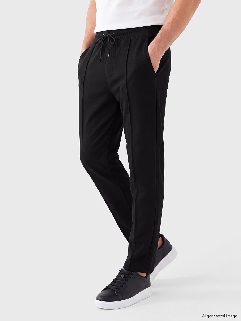 Siyah Regular Fit Erkek Eşofman Altı
