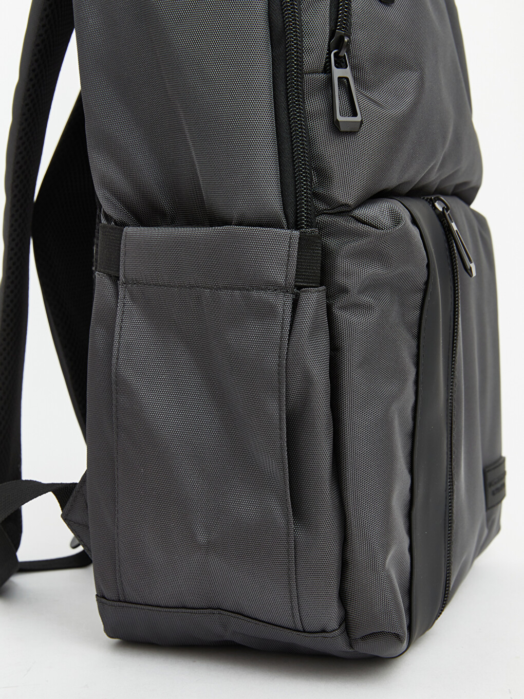 Laptop Compartment Backpack-3