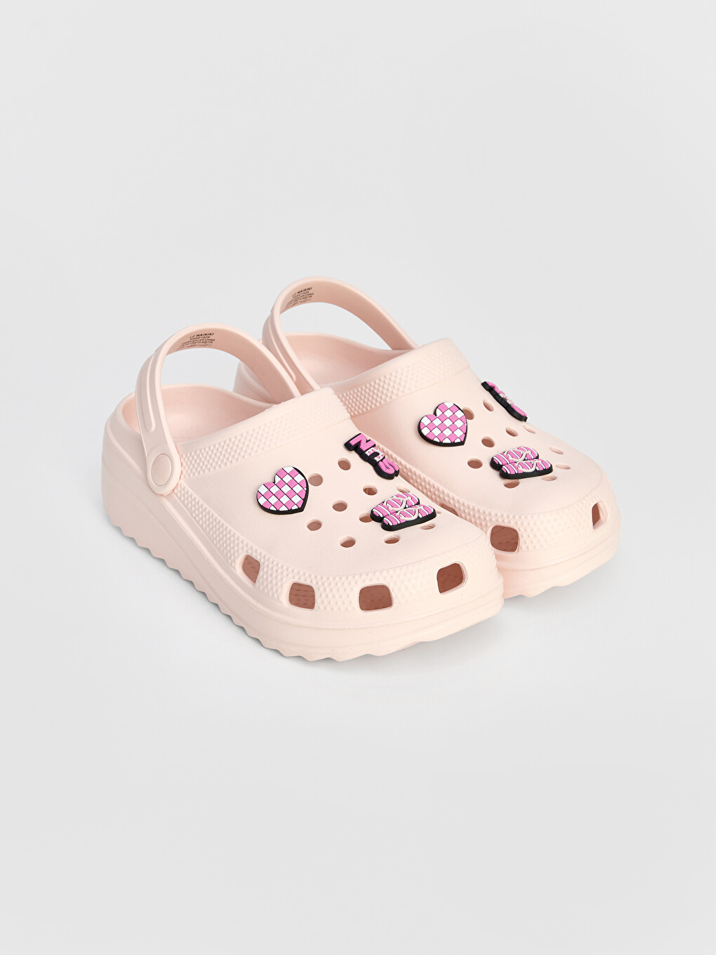 Front Accessorized Women's Beach Sandal