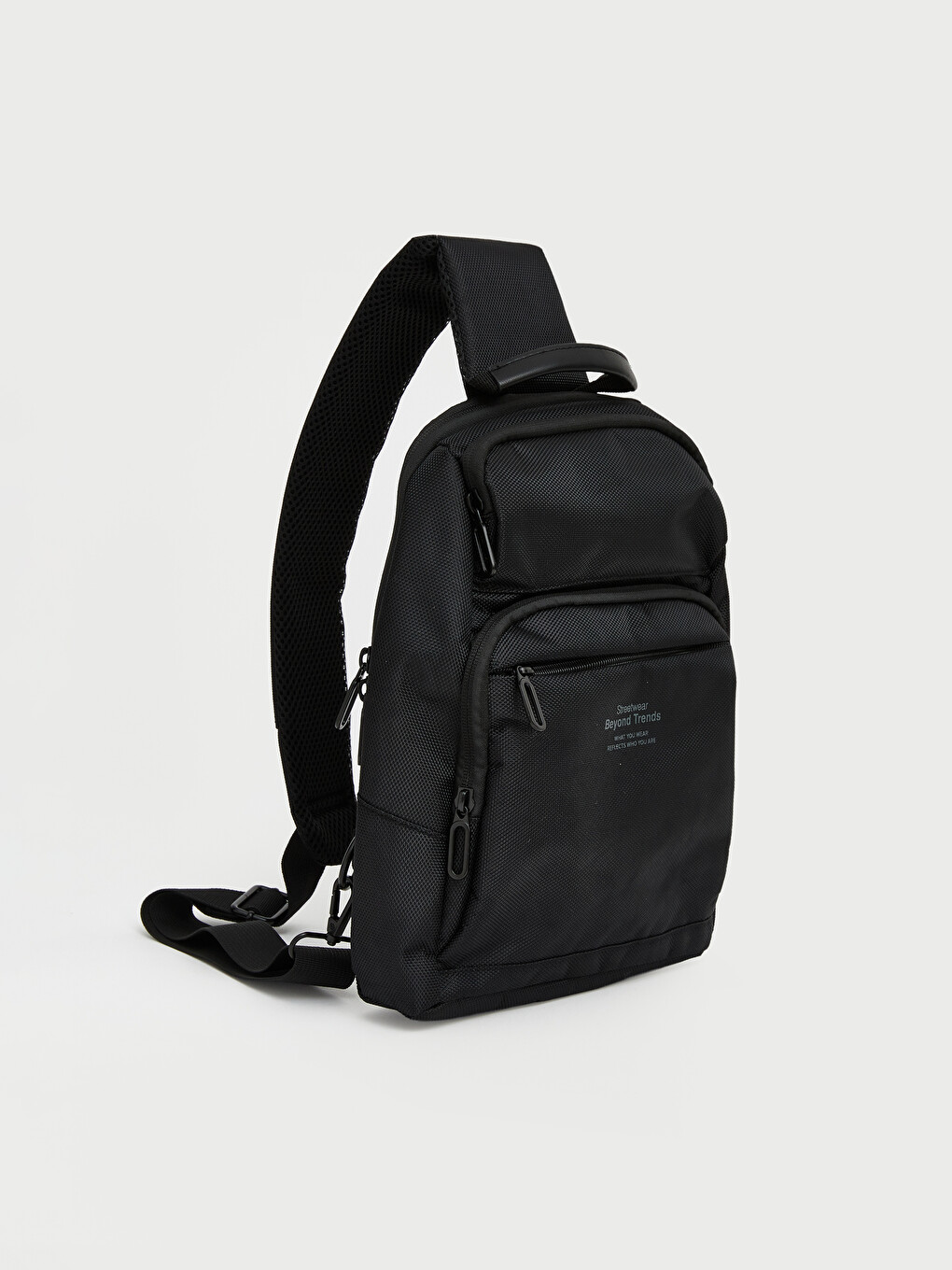 Verstellbare Brusttasche Für Herren Mit Riemen-1