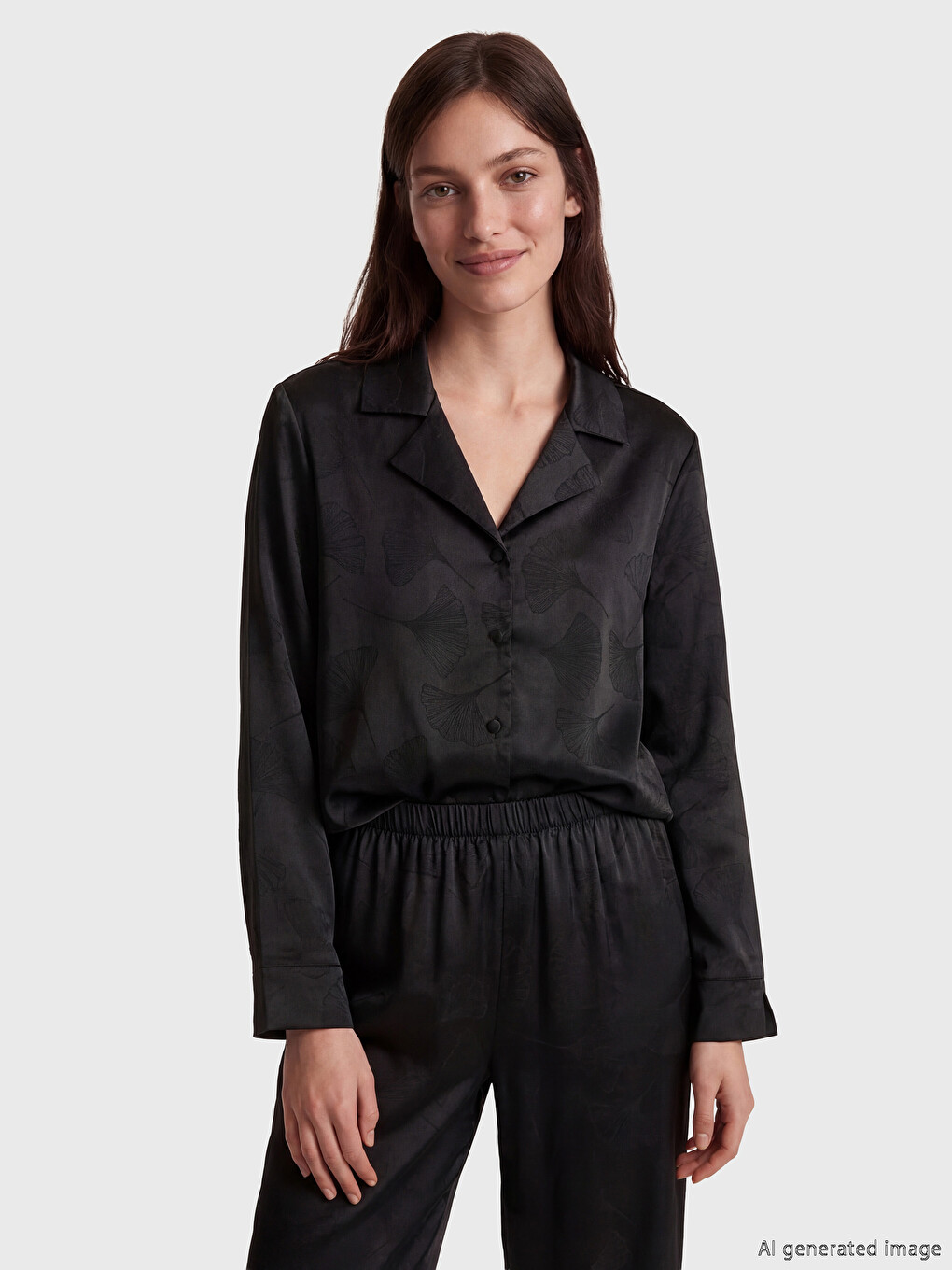 Collared Neck Satin Women's Pyjamas Set-1