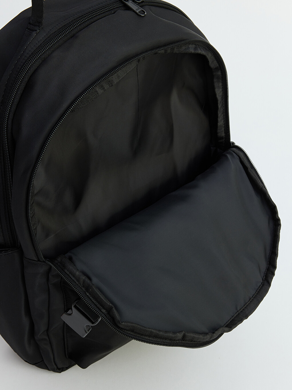 Mann Schwarz Rucksack-3