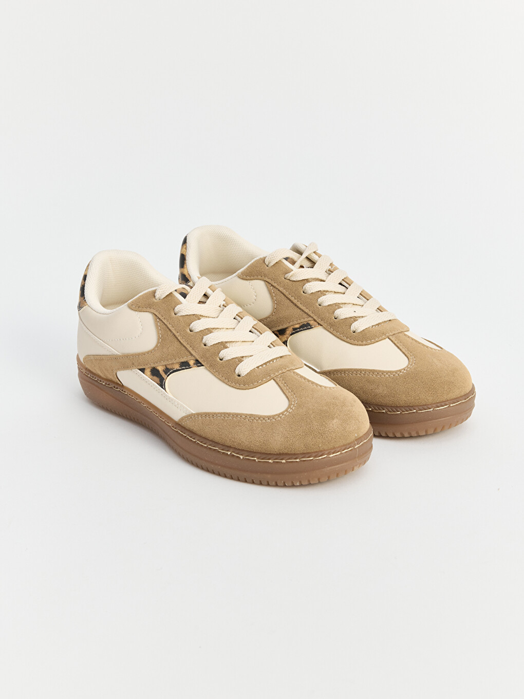 Leopard Print Detailed Women's Sneaker