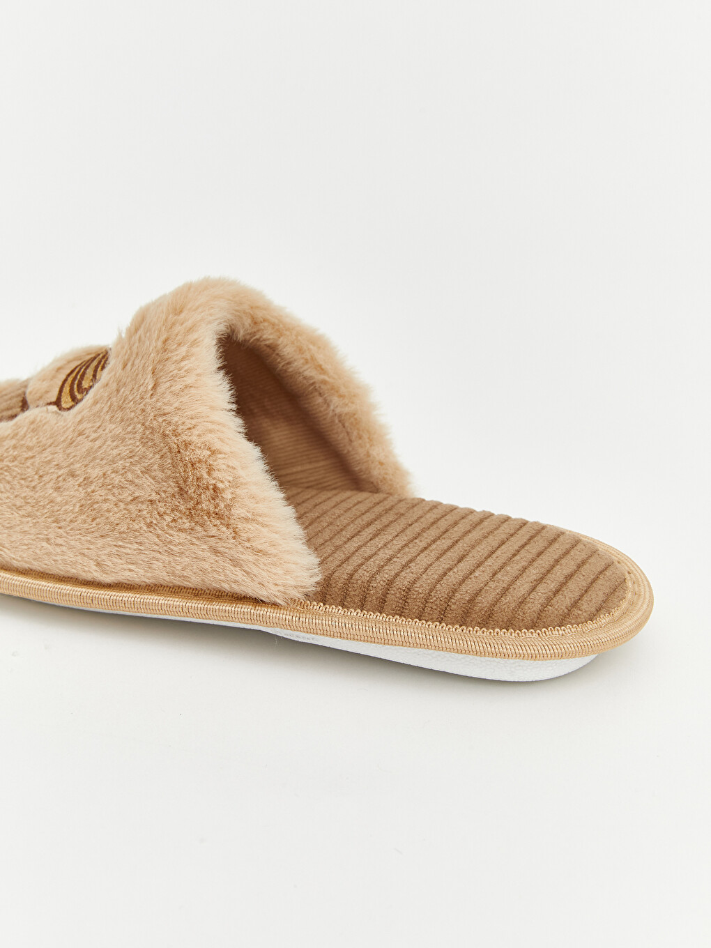 Embroidered Women's Slipper-5