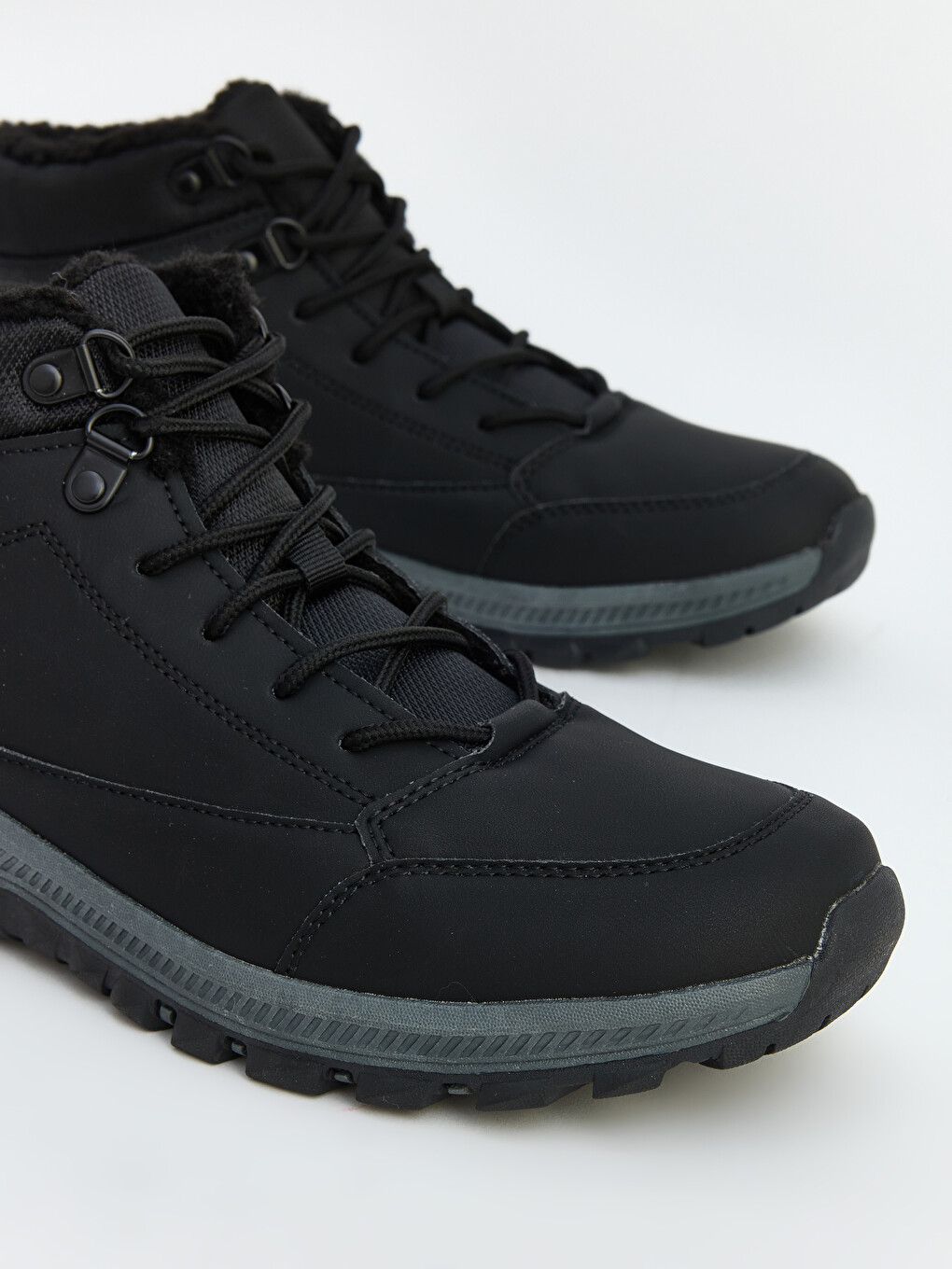 Thick Soled Men's Boot4-2