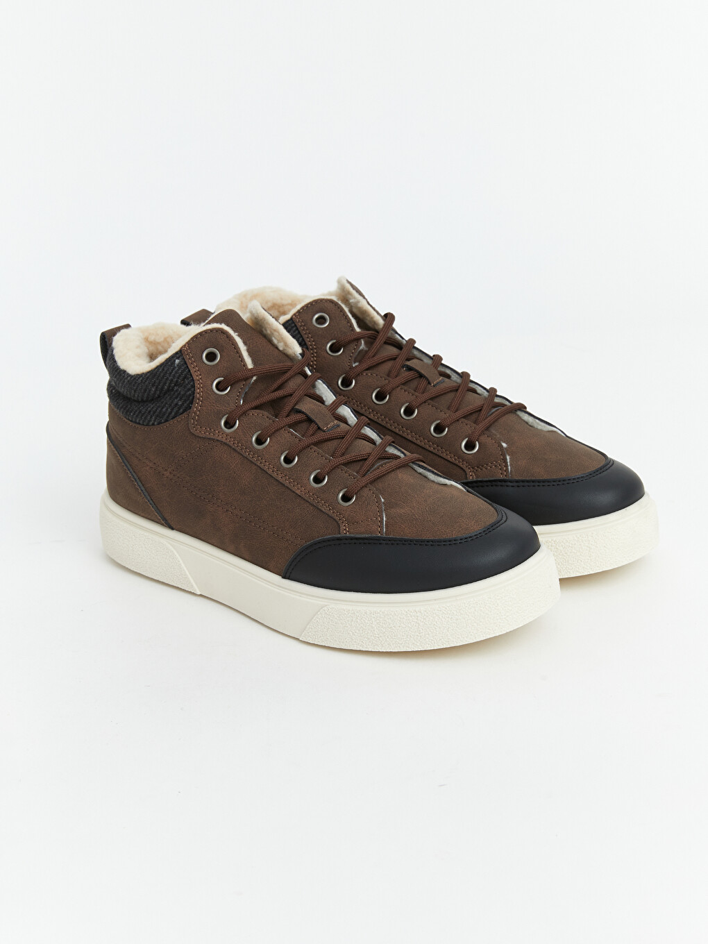 Laced Thick Soled Men's Sneaker