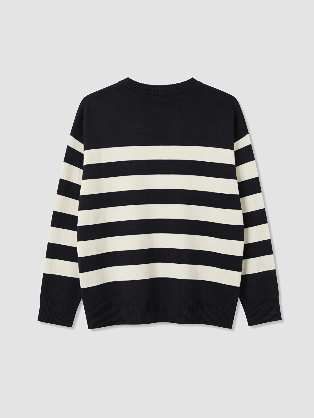 Crew Neck Striped Women's Knitwear Sweater-5