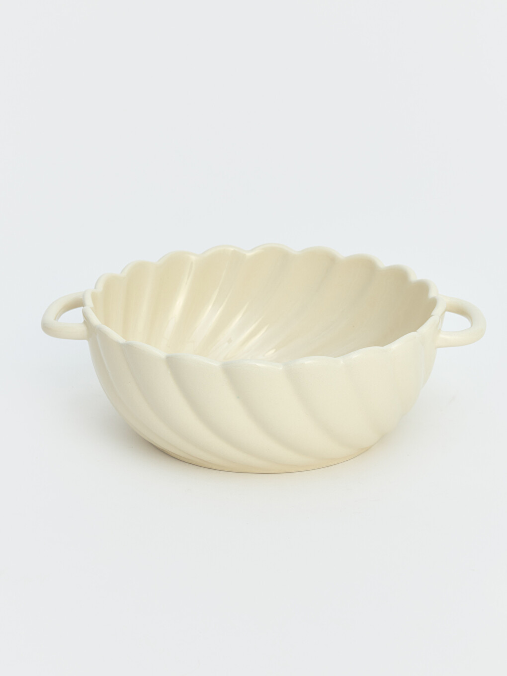 Spiral Patterned Wavy Edged Handled Plate-2