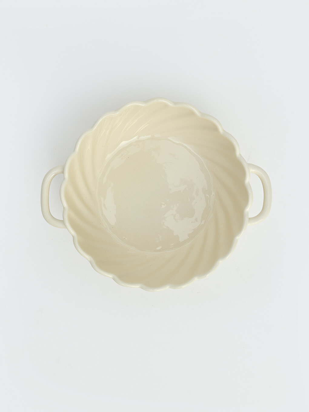 Spiral Patterned Wavy Edged Handled Plate-3