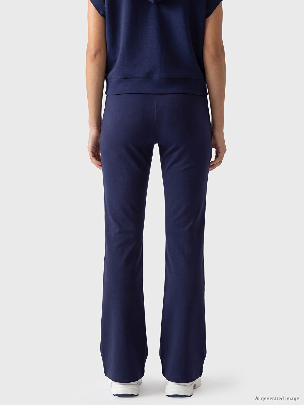 Woman Navy Sports Leggings-2