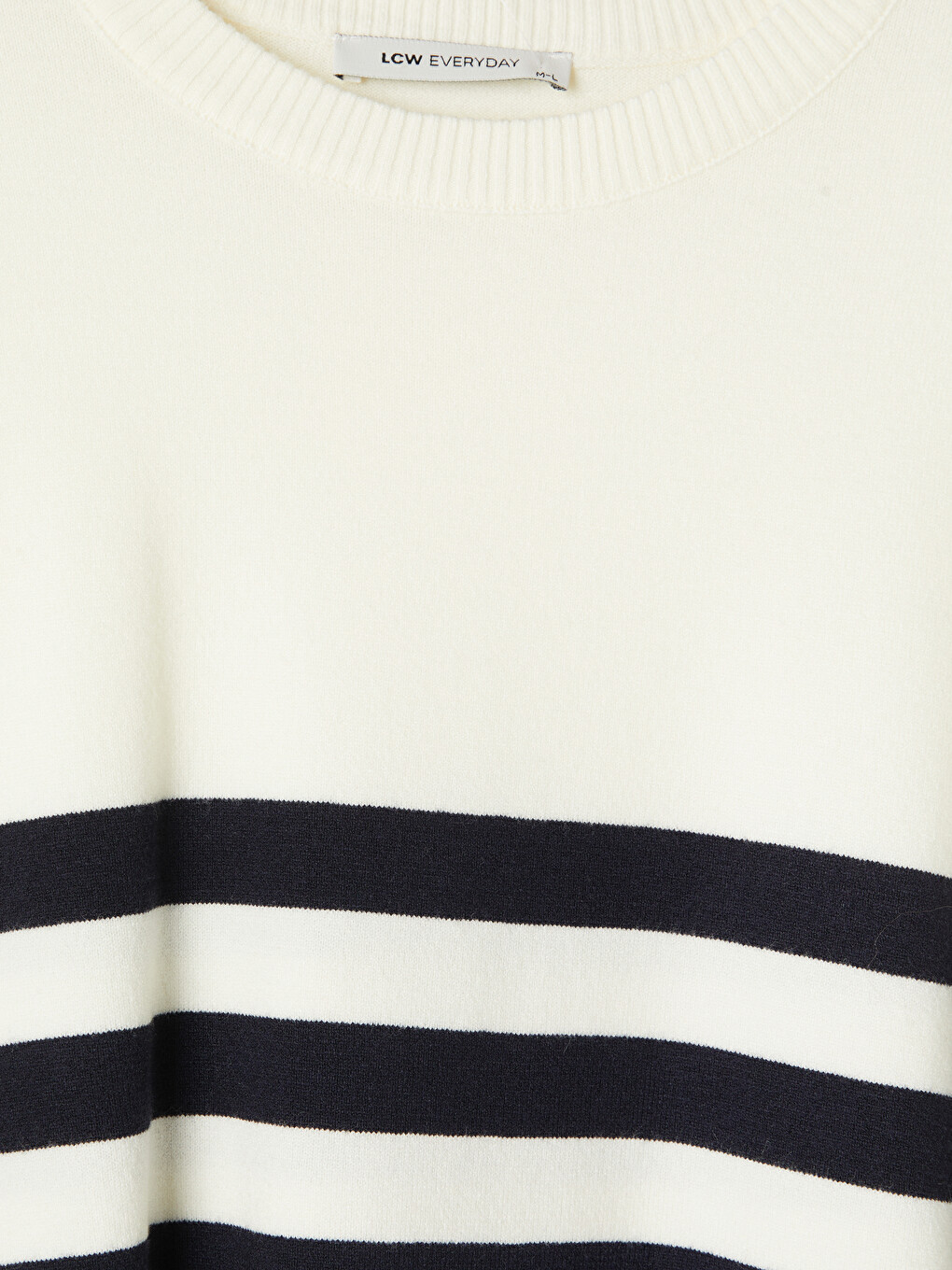 Crew Neck Striped Women's Knitwear Sweater-5