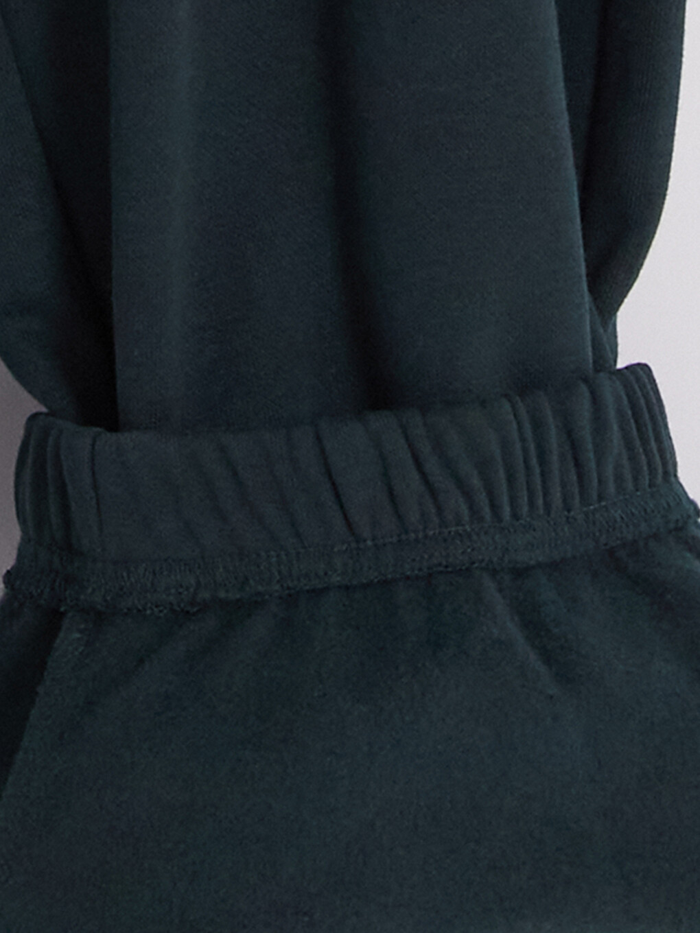 Man Green Sweatpants-3