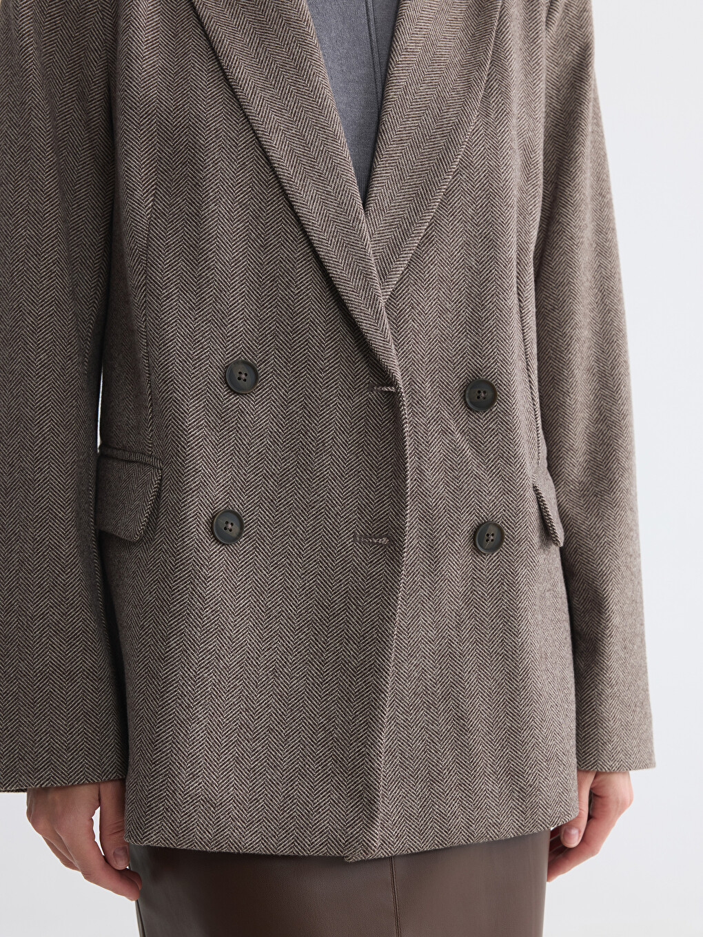 Bej Kruvaze Yaka Desenli Kadın Blazer Ceket-2