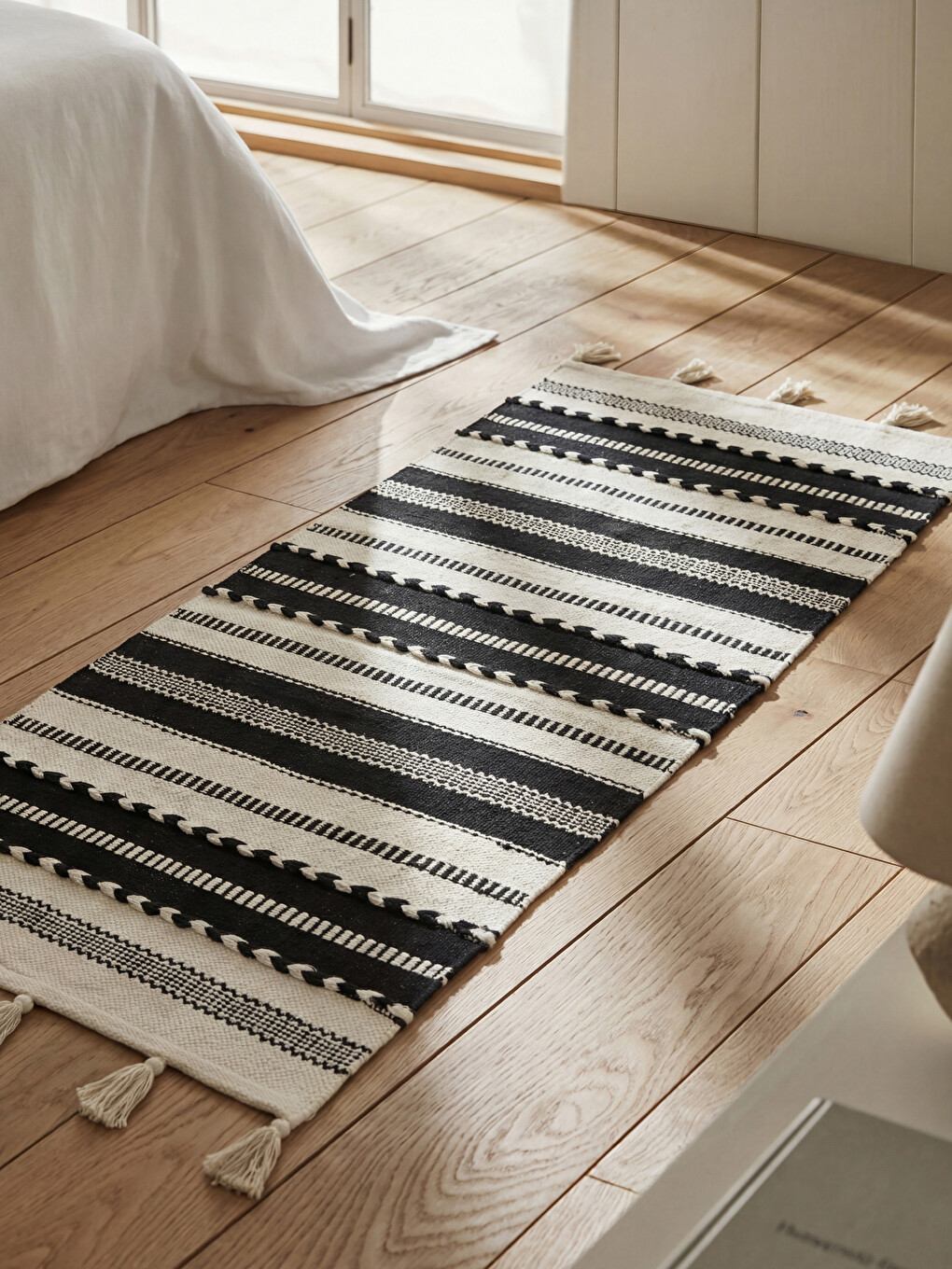 Tasseled Rug 70x140 Cm-2
