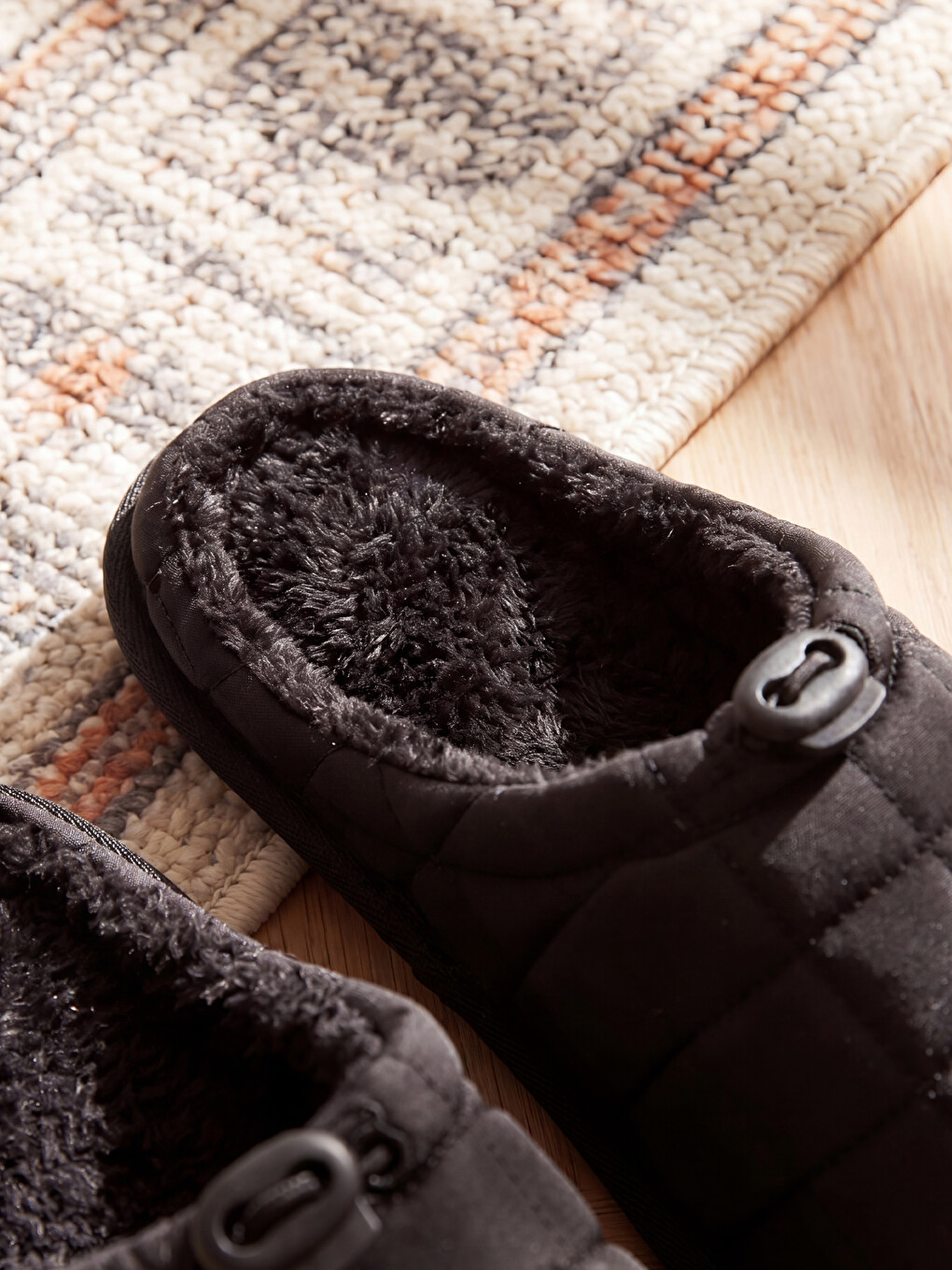 Plush Men's Men's Home Slipper-1
