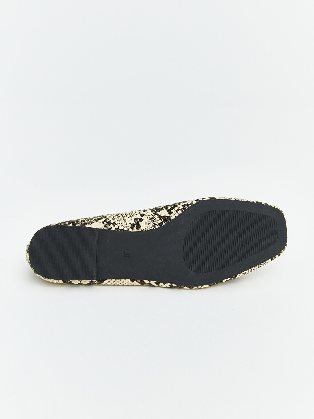 Snake Skin Patterned Women's Ballet Flats-2