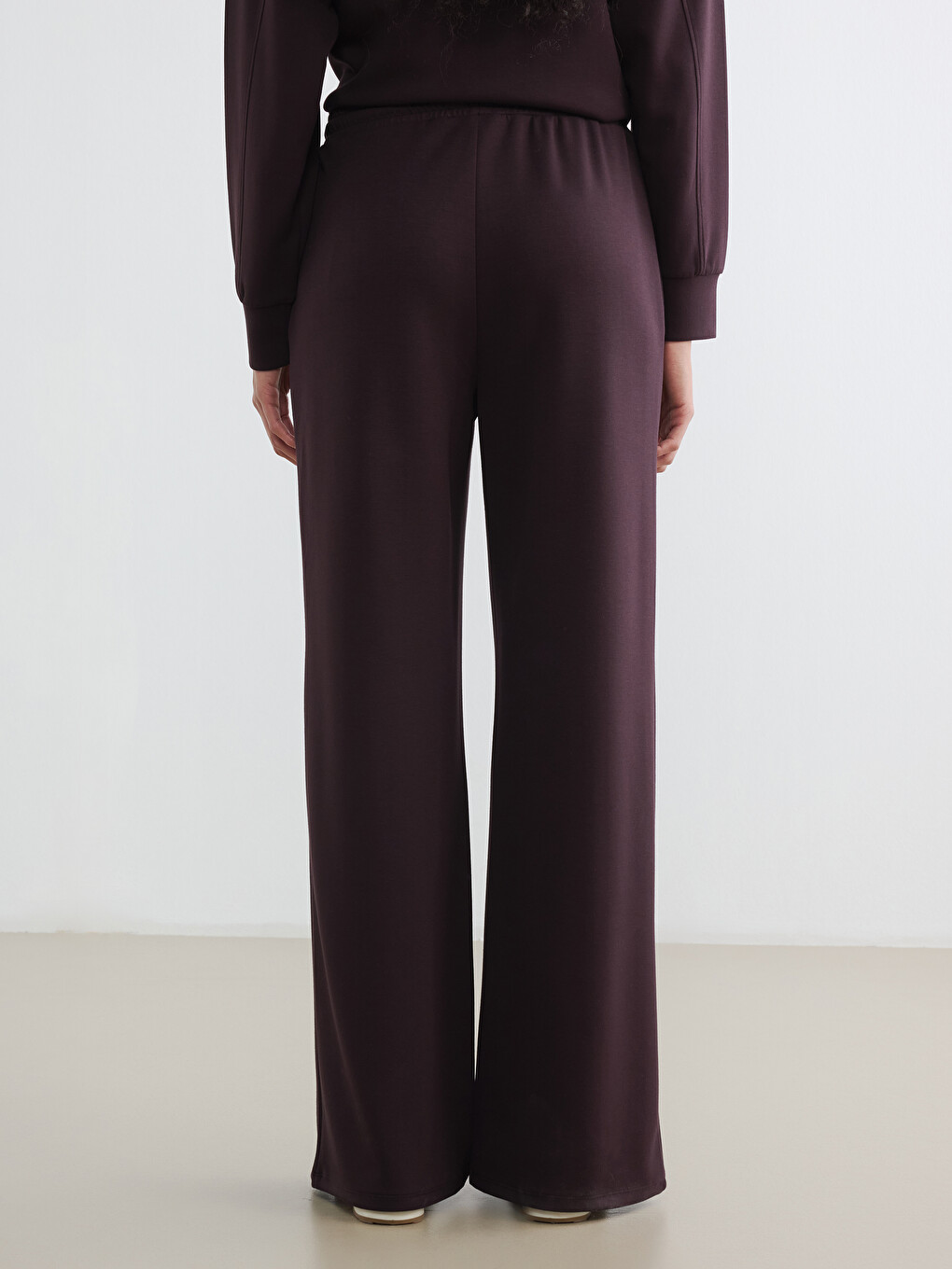 Elastic Waist Soft Touch Women's Sweatpants-3
