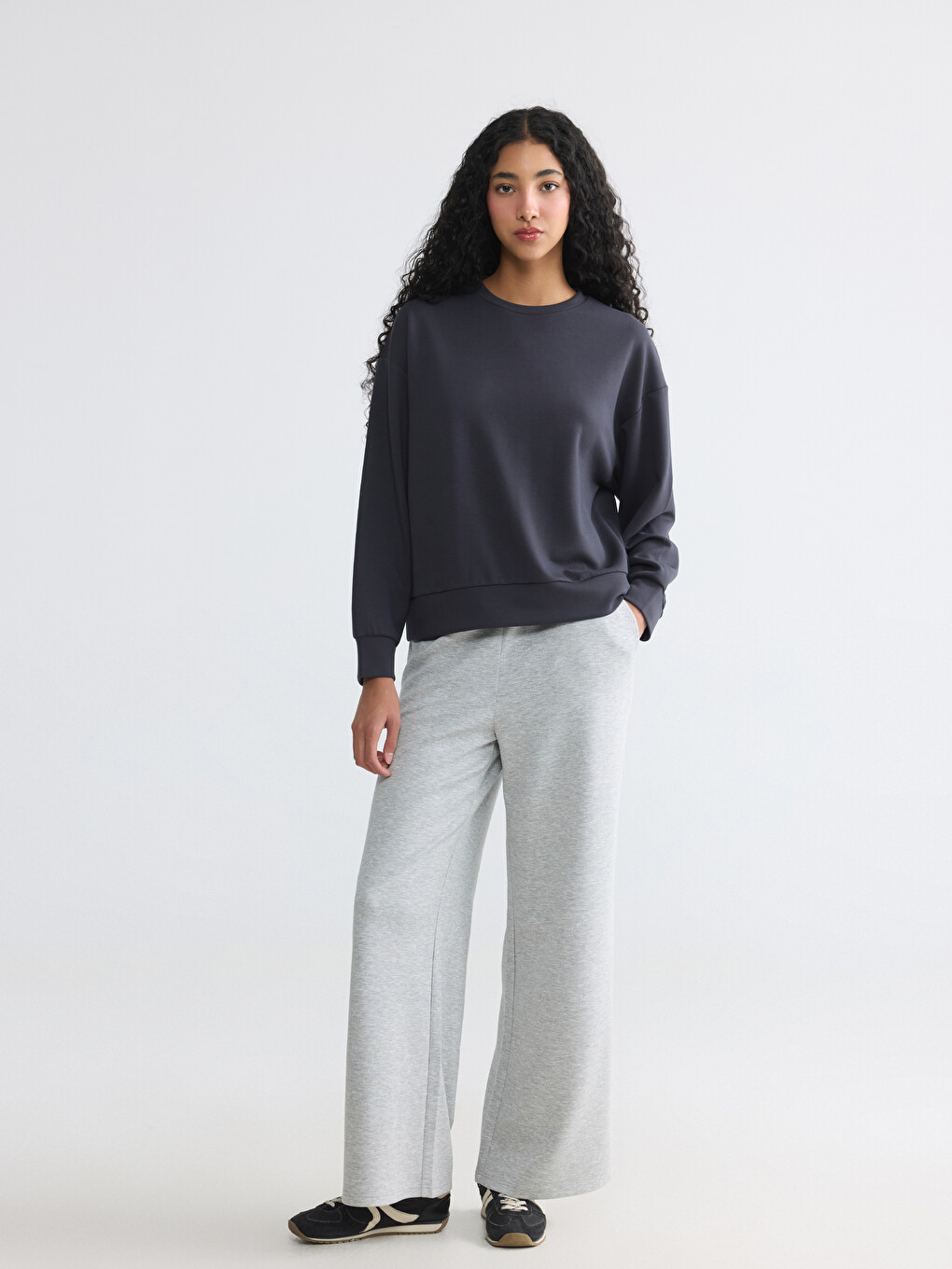 Soft Touch Oversize Women's Sweatshirt-1