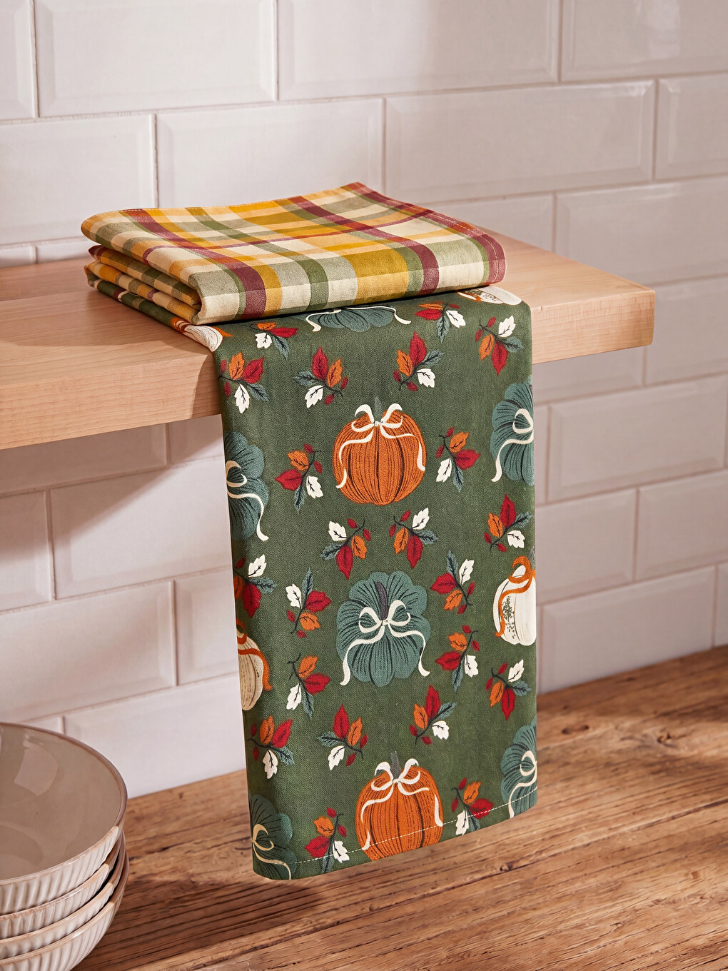 Checked And Patterned 2 Pack Tea Towel Set-1