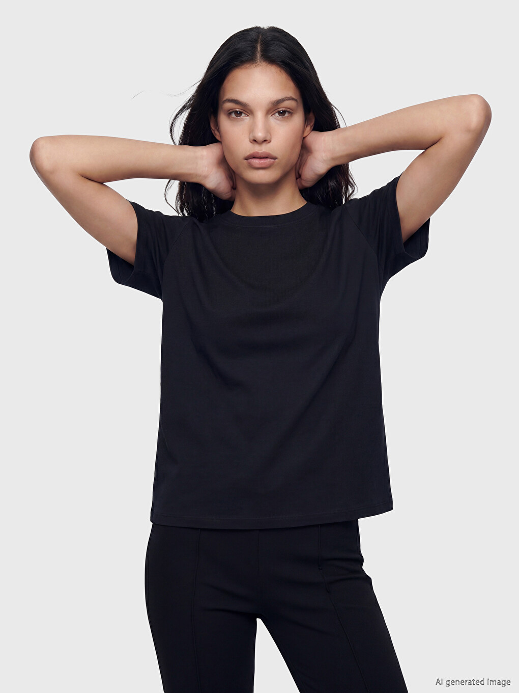 Woman Black T-shirt