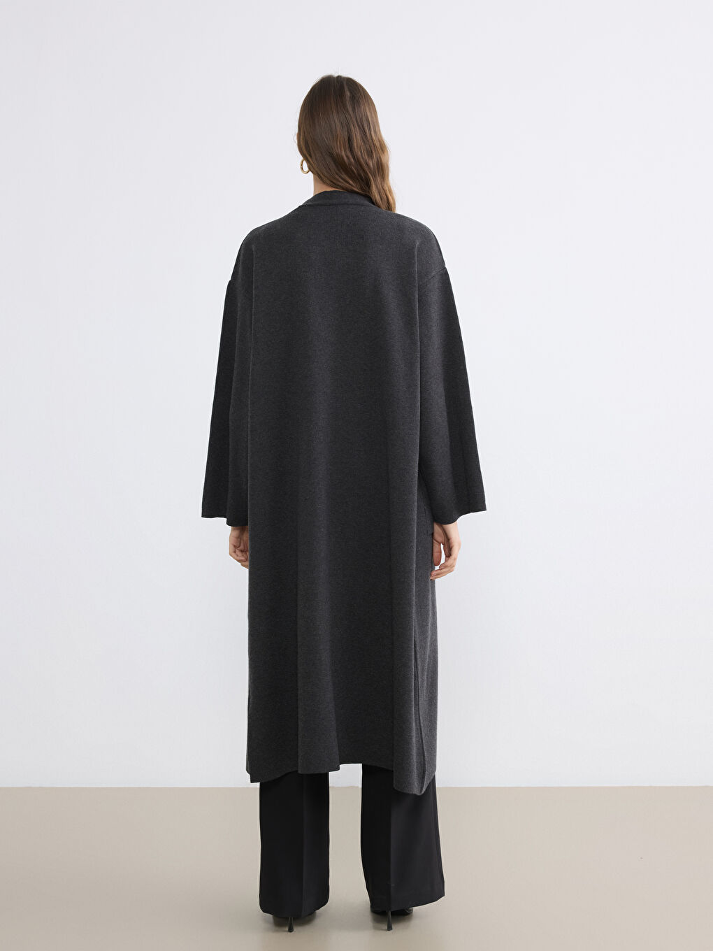 Antrasit Şal Yaka Oversize Kadın Triko Hırka-3