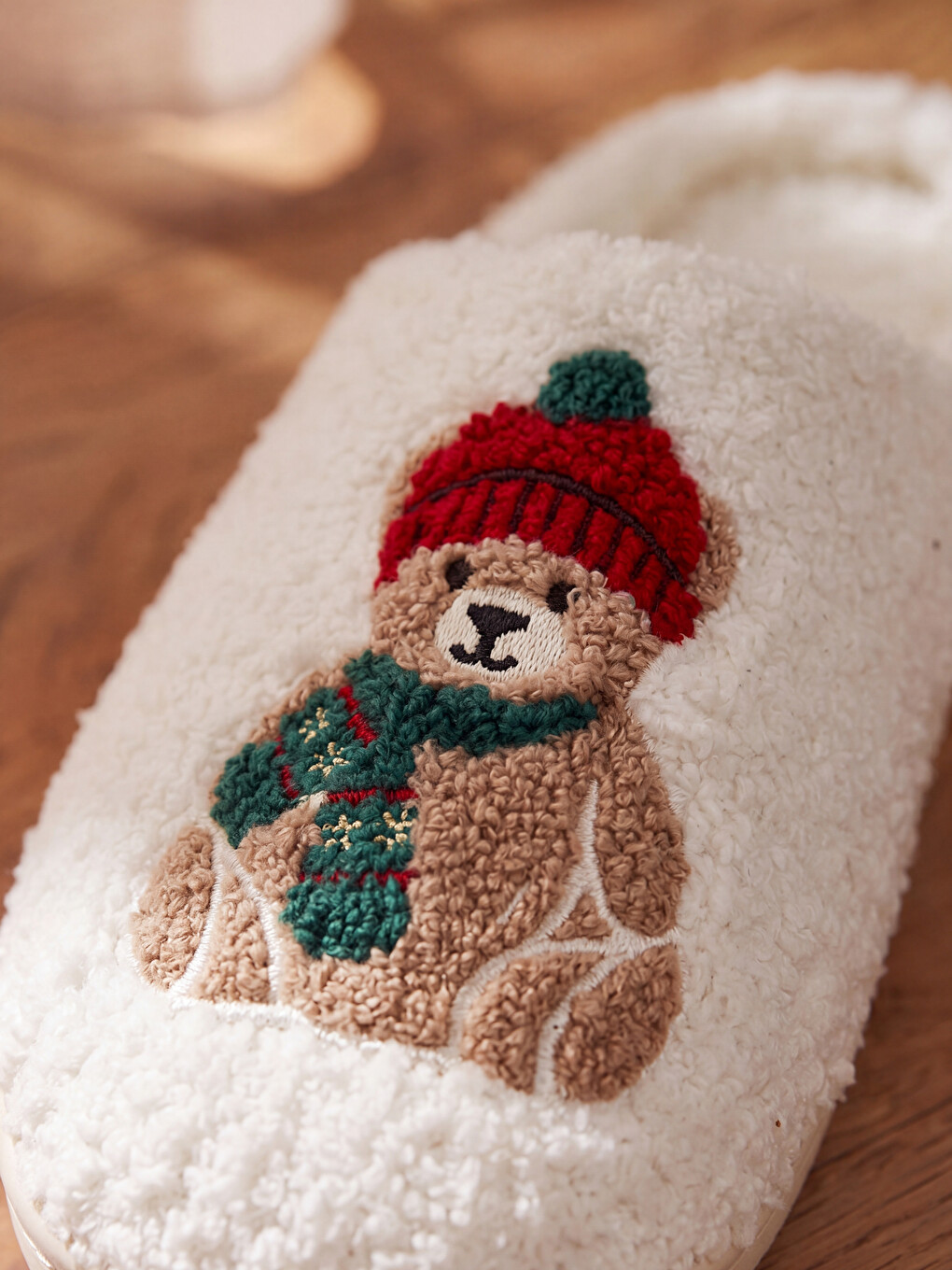 Bear Figure Embroidered Women's Plush Home Slipper-1