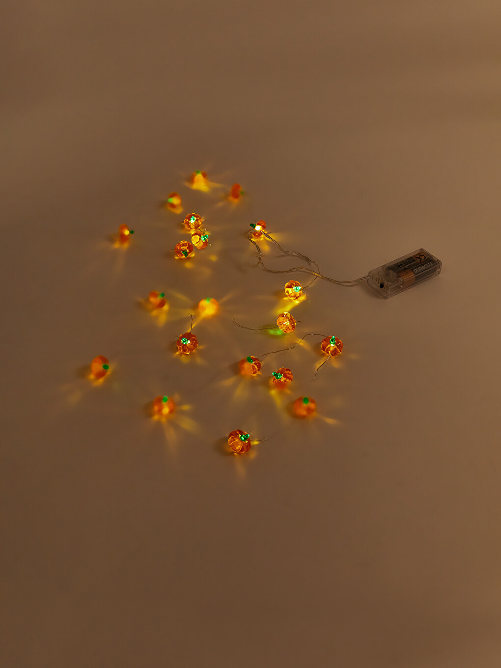 Асқабақ Бейнелі Сәндік Led Шам-2