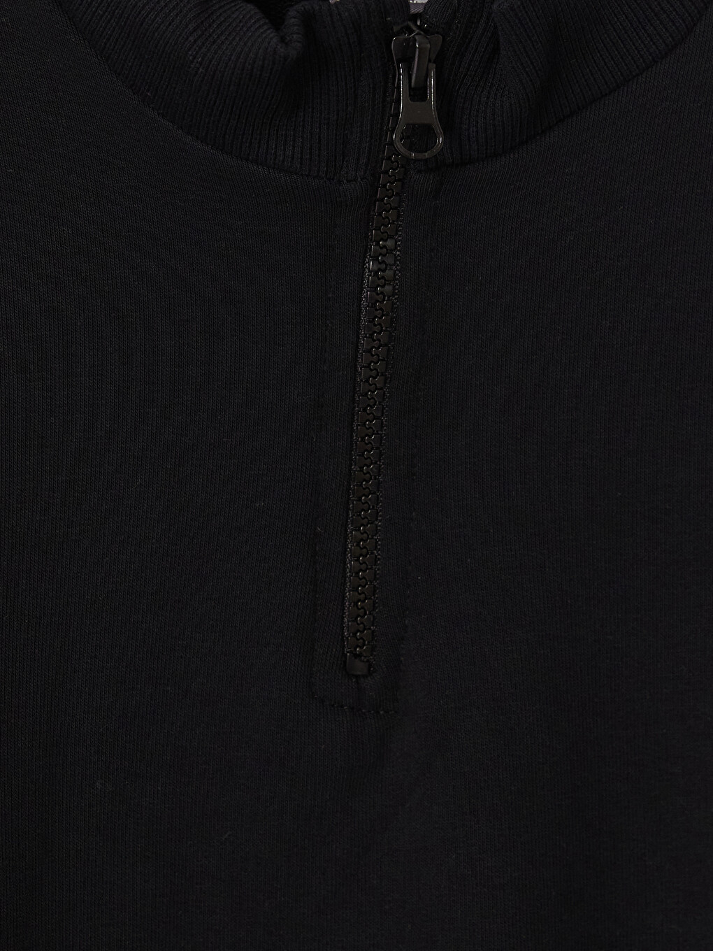 Siyah Dik Yaka Erkek Çocuk Sweatshirt-1