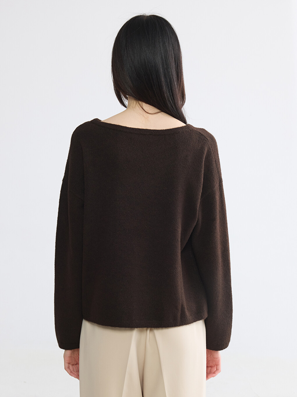 Crew Neck Women's Knitwear Sweater-3