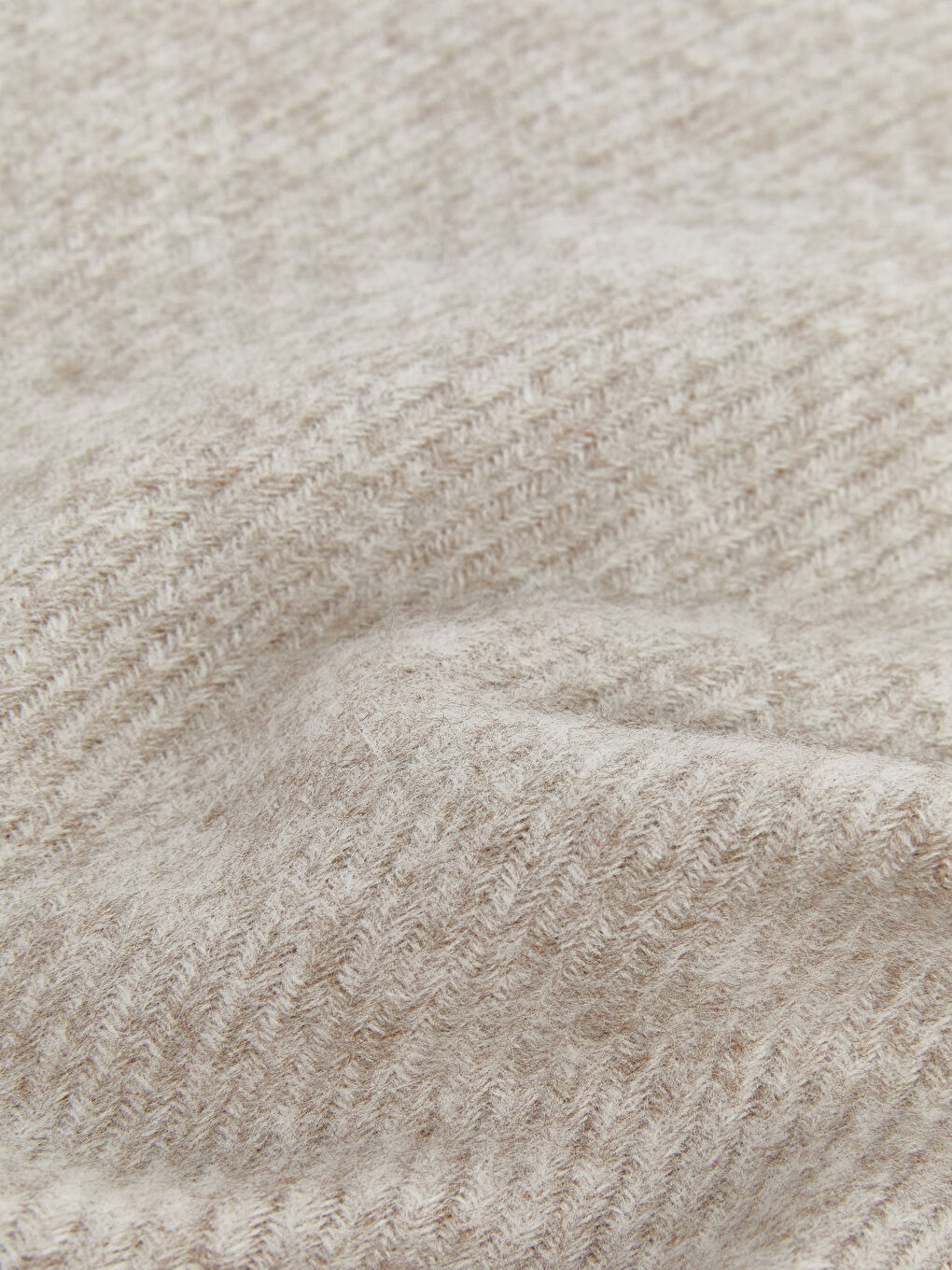 Bej Püsküllü Kız Çocuk Atkı -2