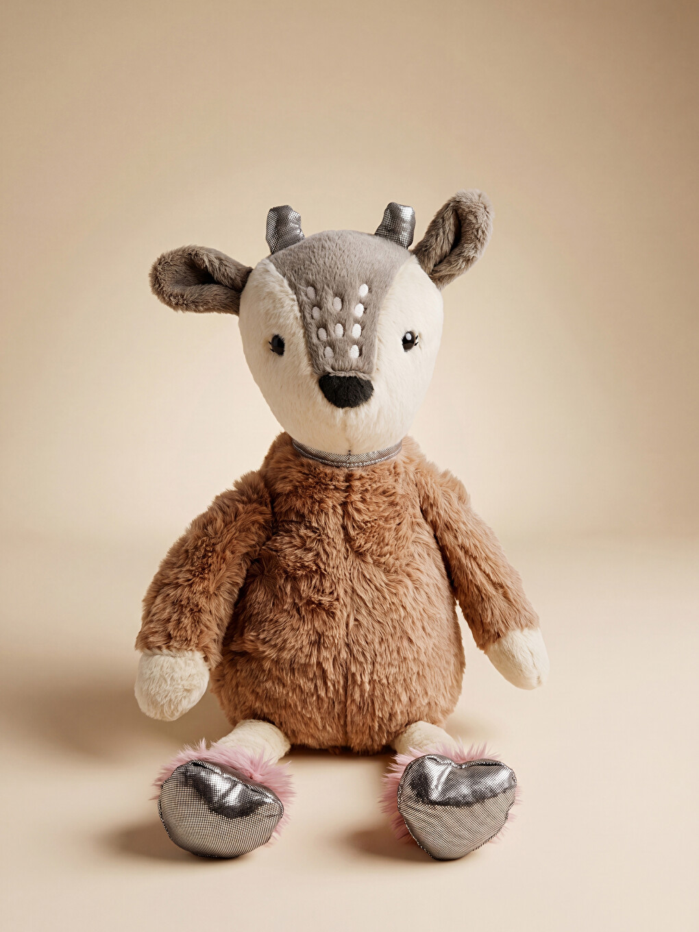 Geyik Figürlü Pelüş Oyuncak 43 Cm