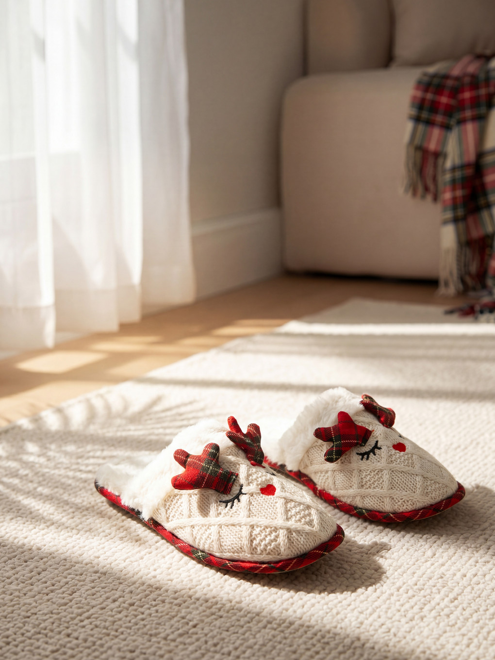 Deer Embroidered Furred Women's Home Slipper